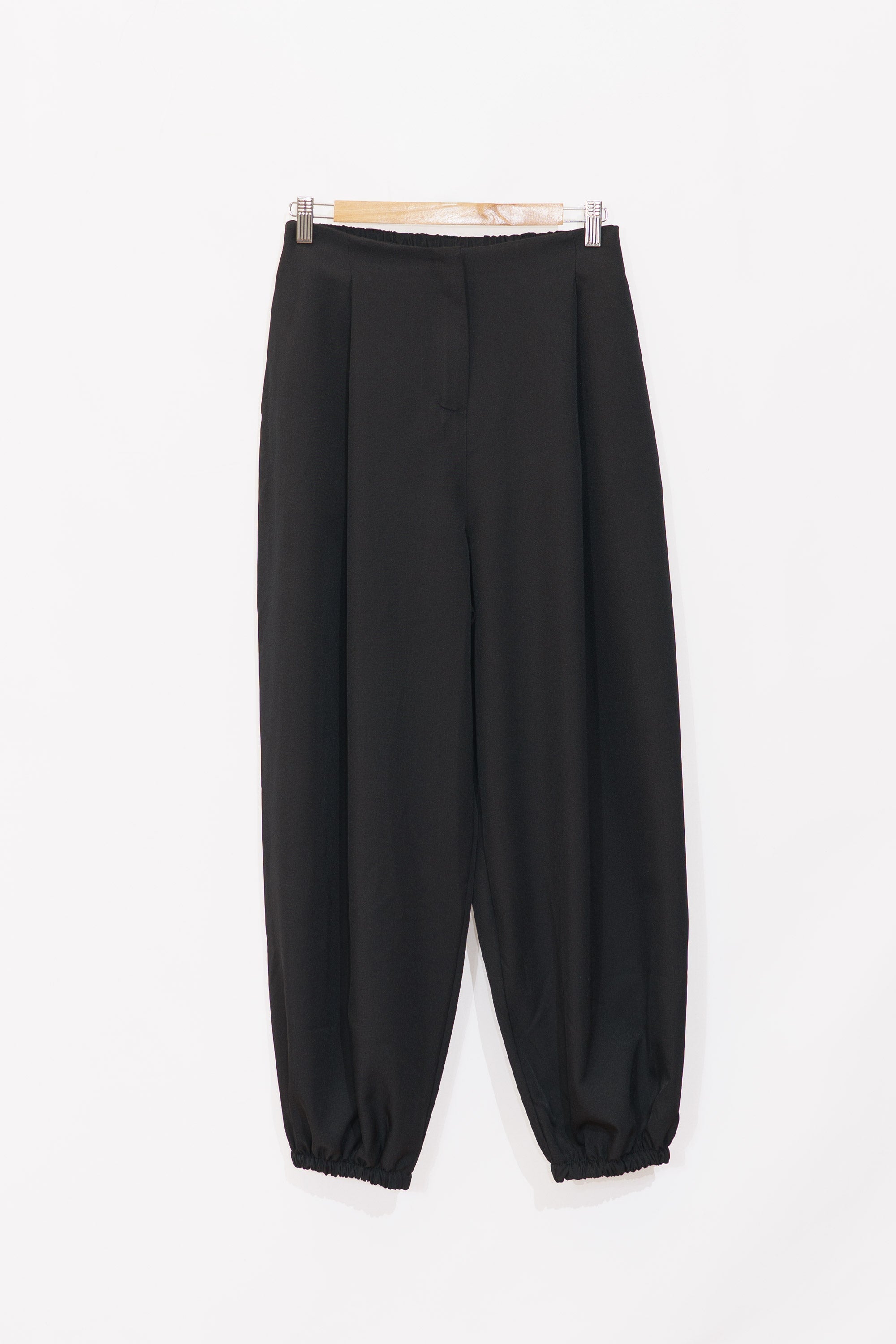 Pantalón Bombacho Negro Tiro Alto