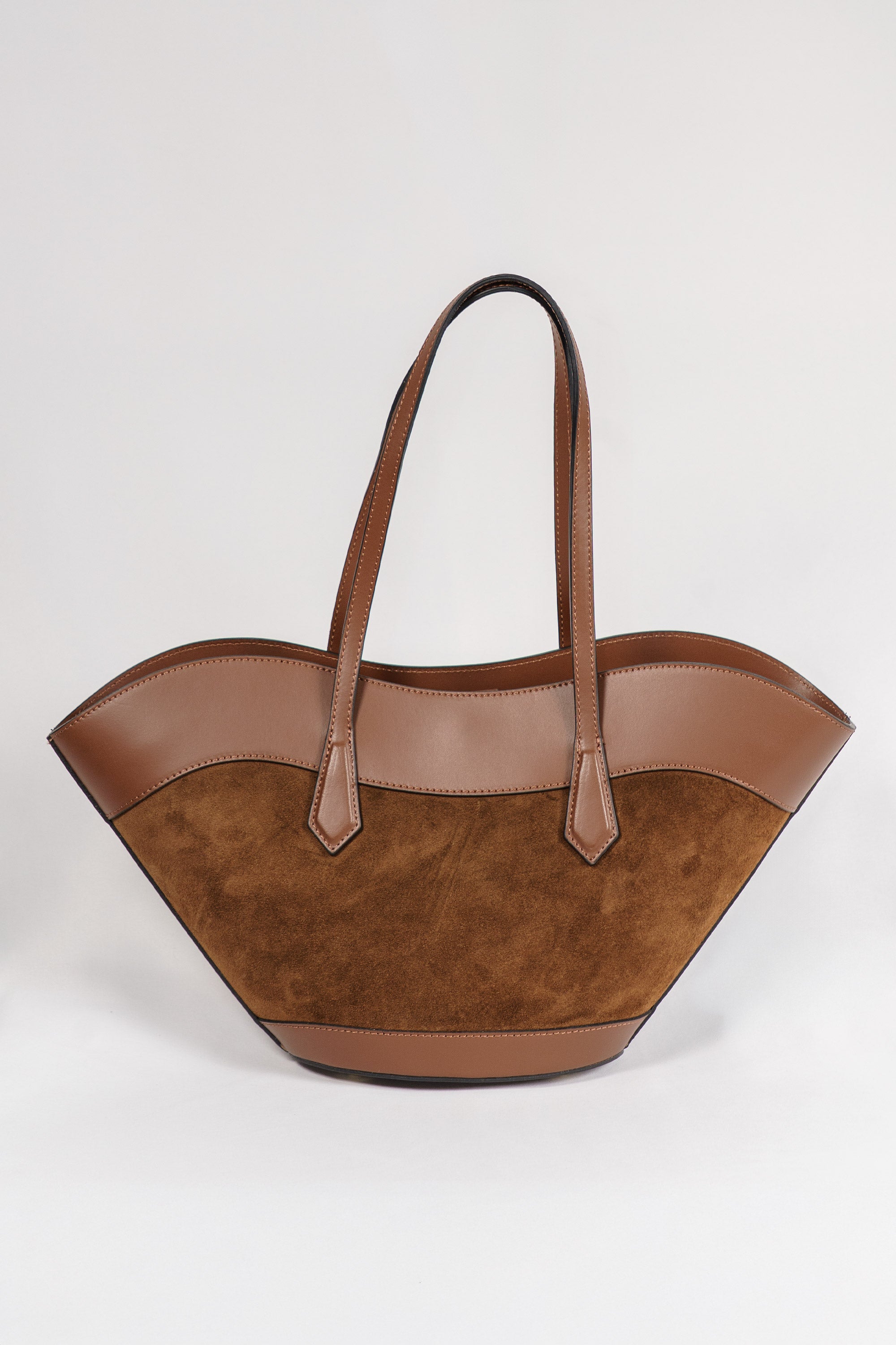 Bolso de piel marrón amplio con asas largas para mujer