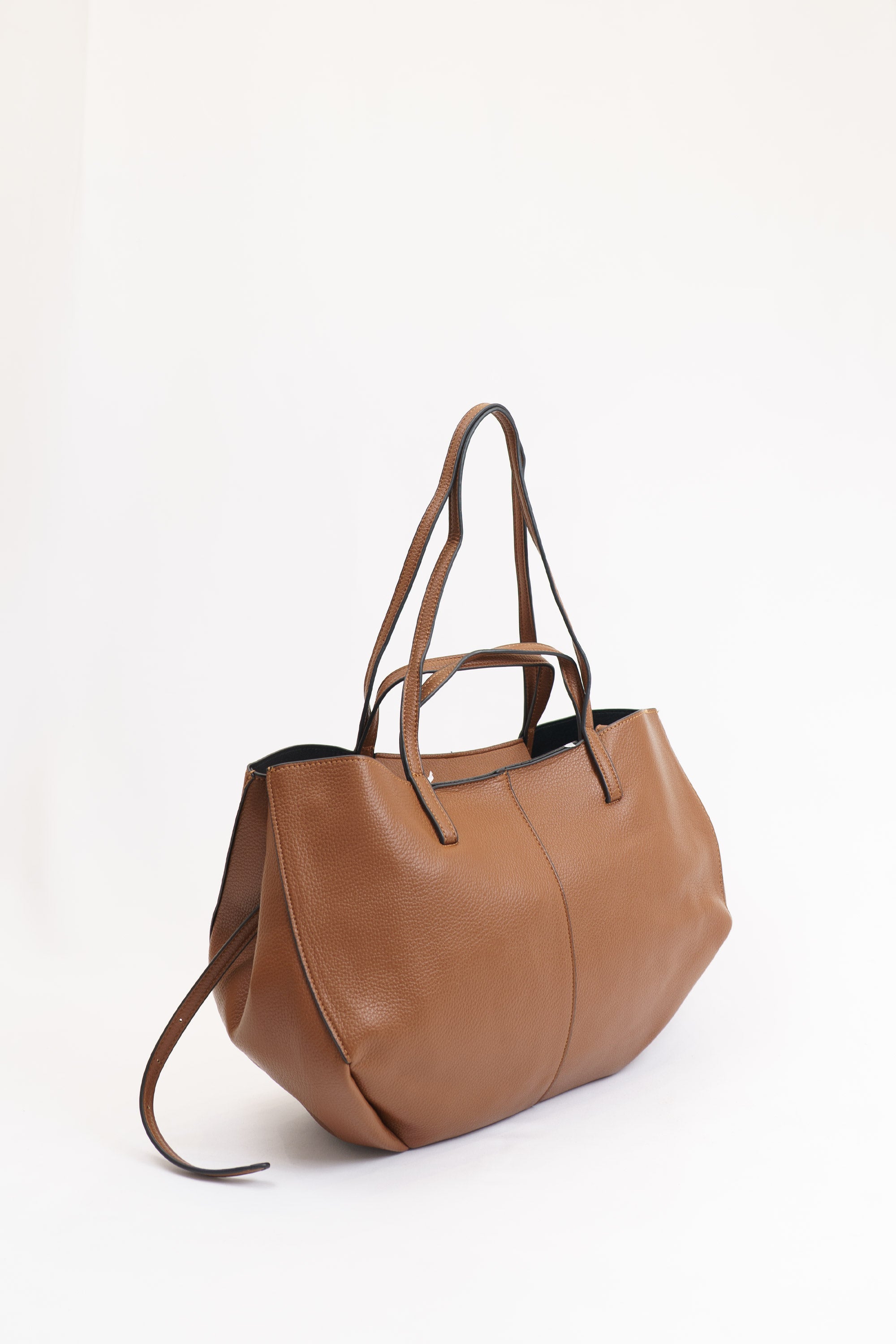 Bolso shopper grande marrón efecto piel con neceser interior para mujer