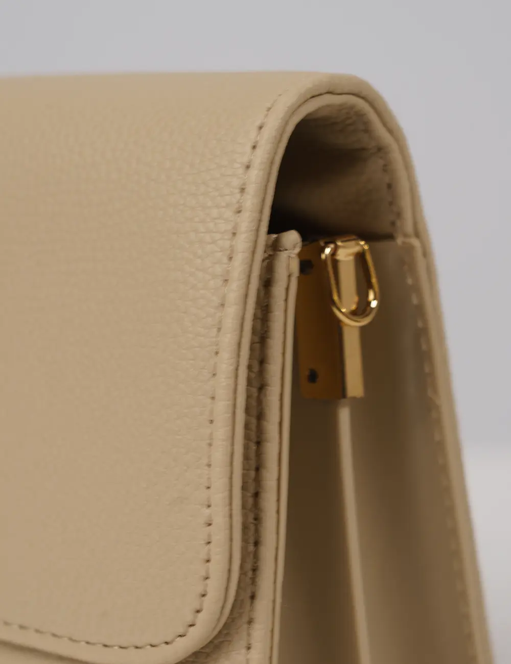 5057 beige 2 | elevee. Es Elevee Es