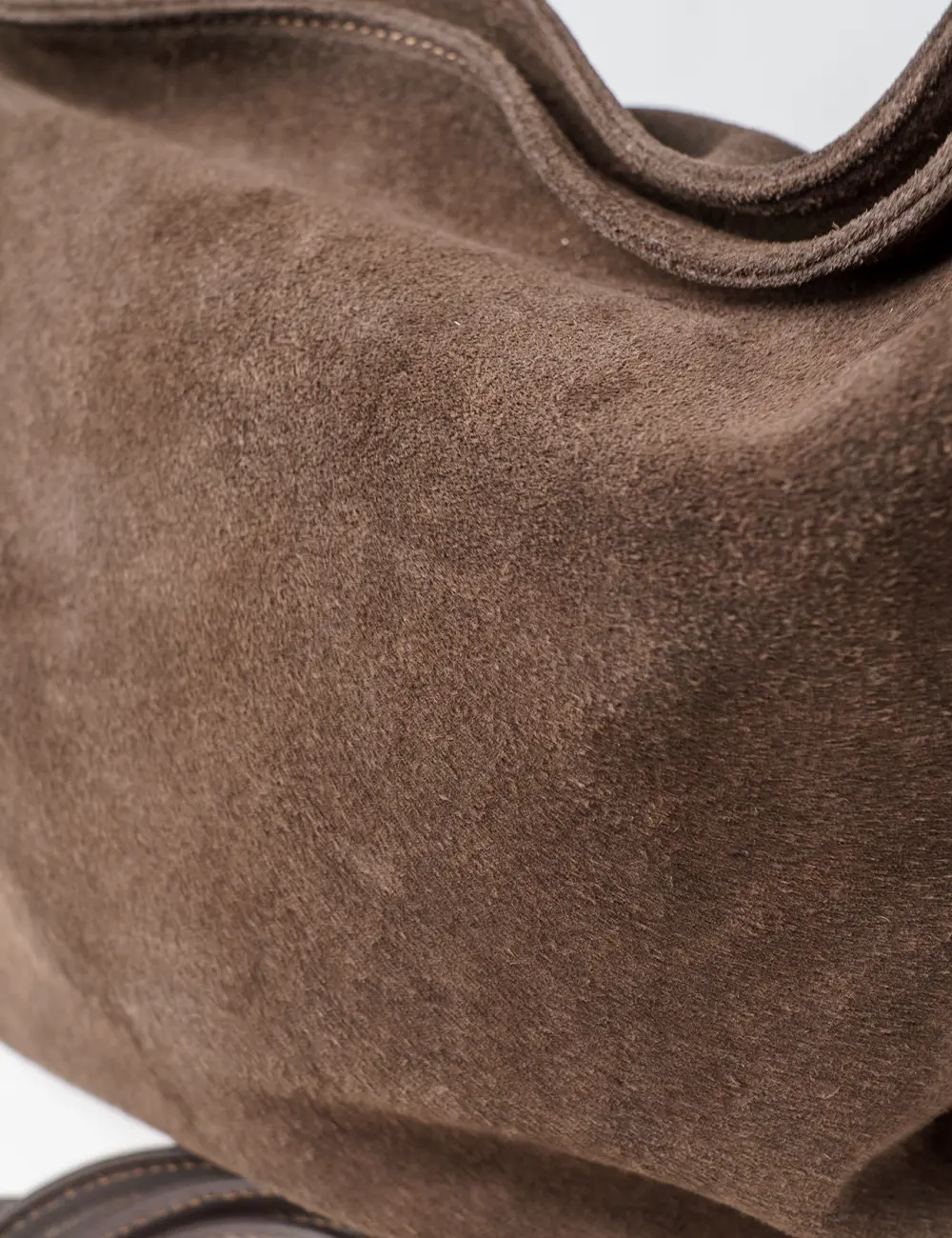 Bolso piel de ante | elevee. Es Bolso piel de ante con asa ancha y correa ajustable elevee Es