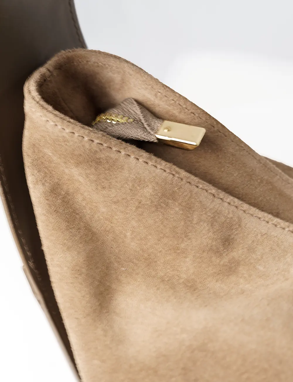 Bp-25151- taupe-5 | elevee. Es Bolso piel de ante elevee Es