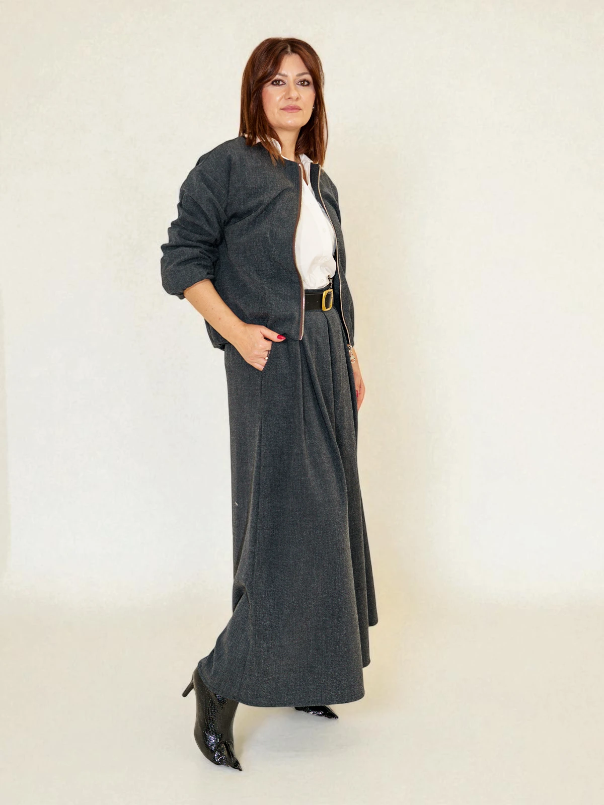 G-10011-3-conjunto-gris-oscuro-4_elevee-es. Webp | elevee. Es Elevee Es