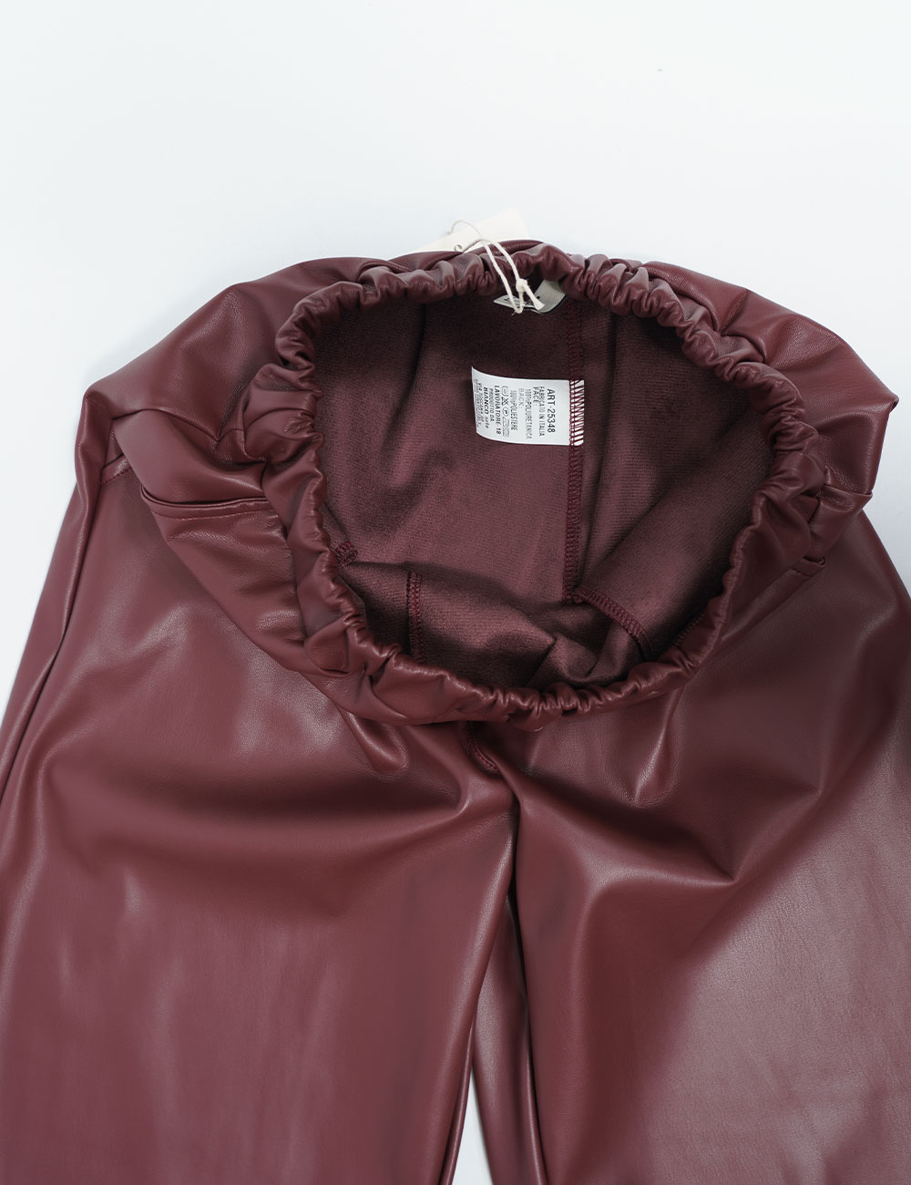 25348-b7 | elevee. Es Pantalón de polipiel buredeos elevee Es