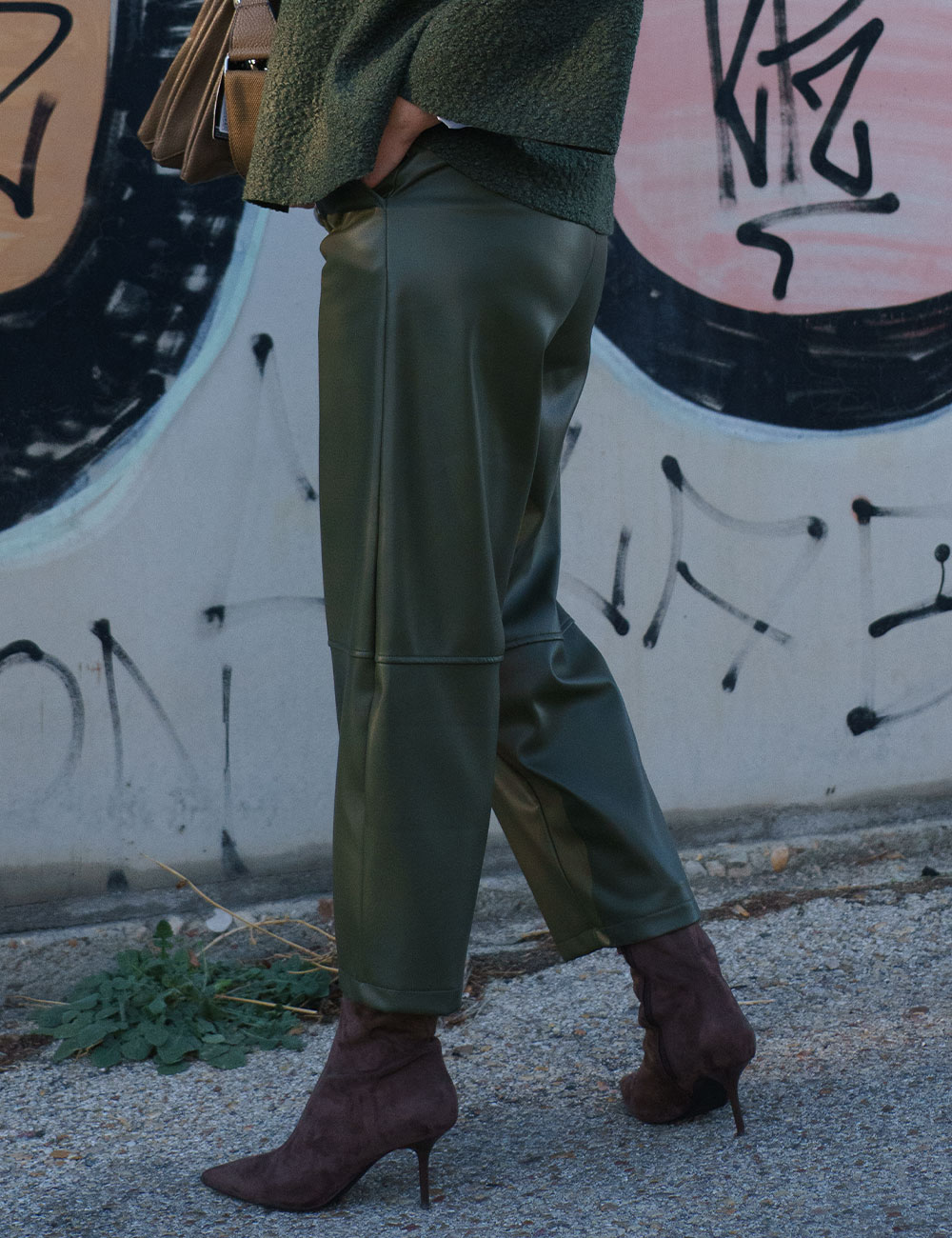 25348-v1 | elevee. Es Pantalón elevee Es