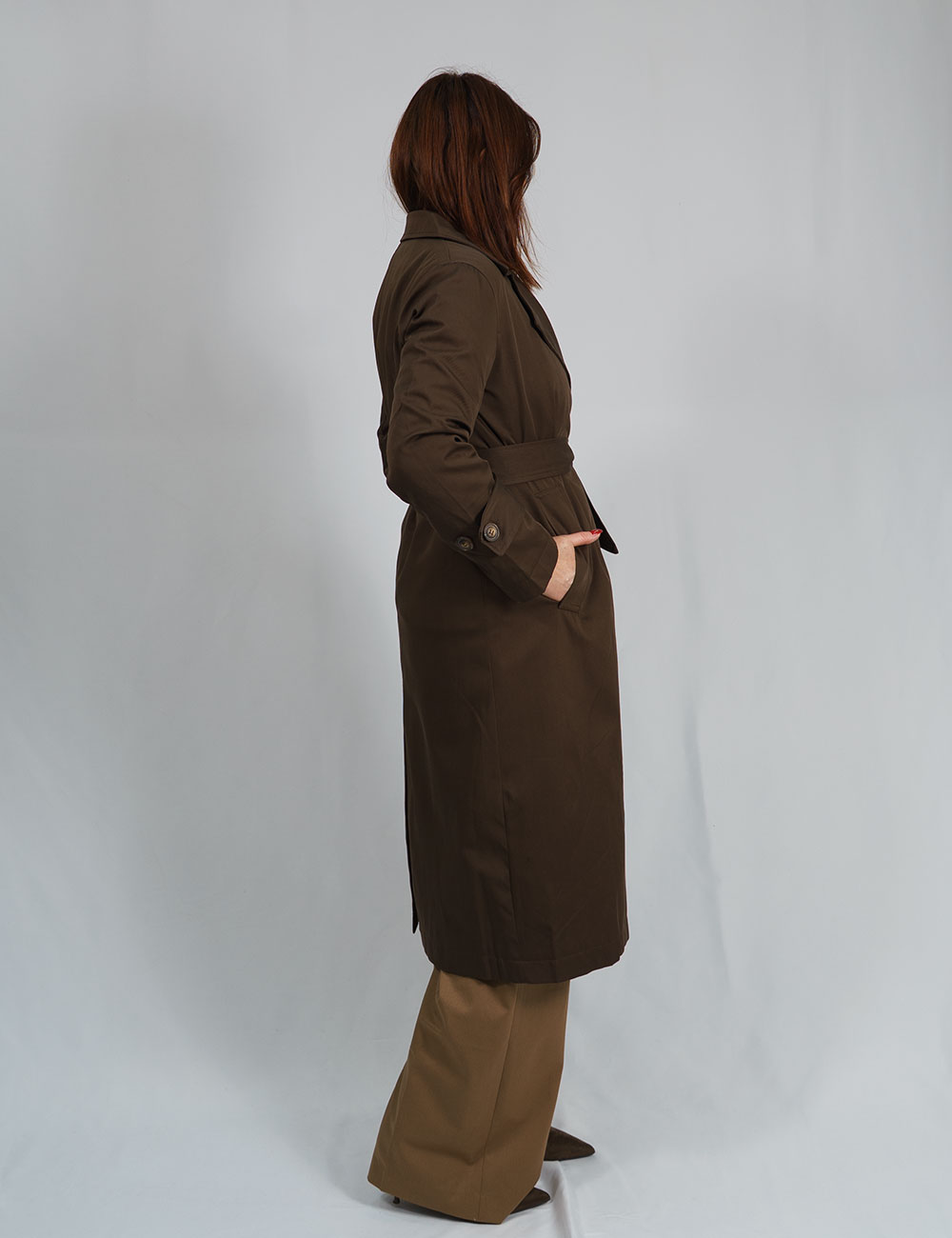 G0555015---mc3 | elevee. Es Trench largo marrÓn elevee Es